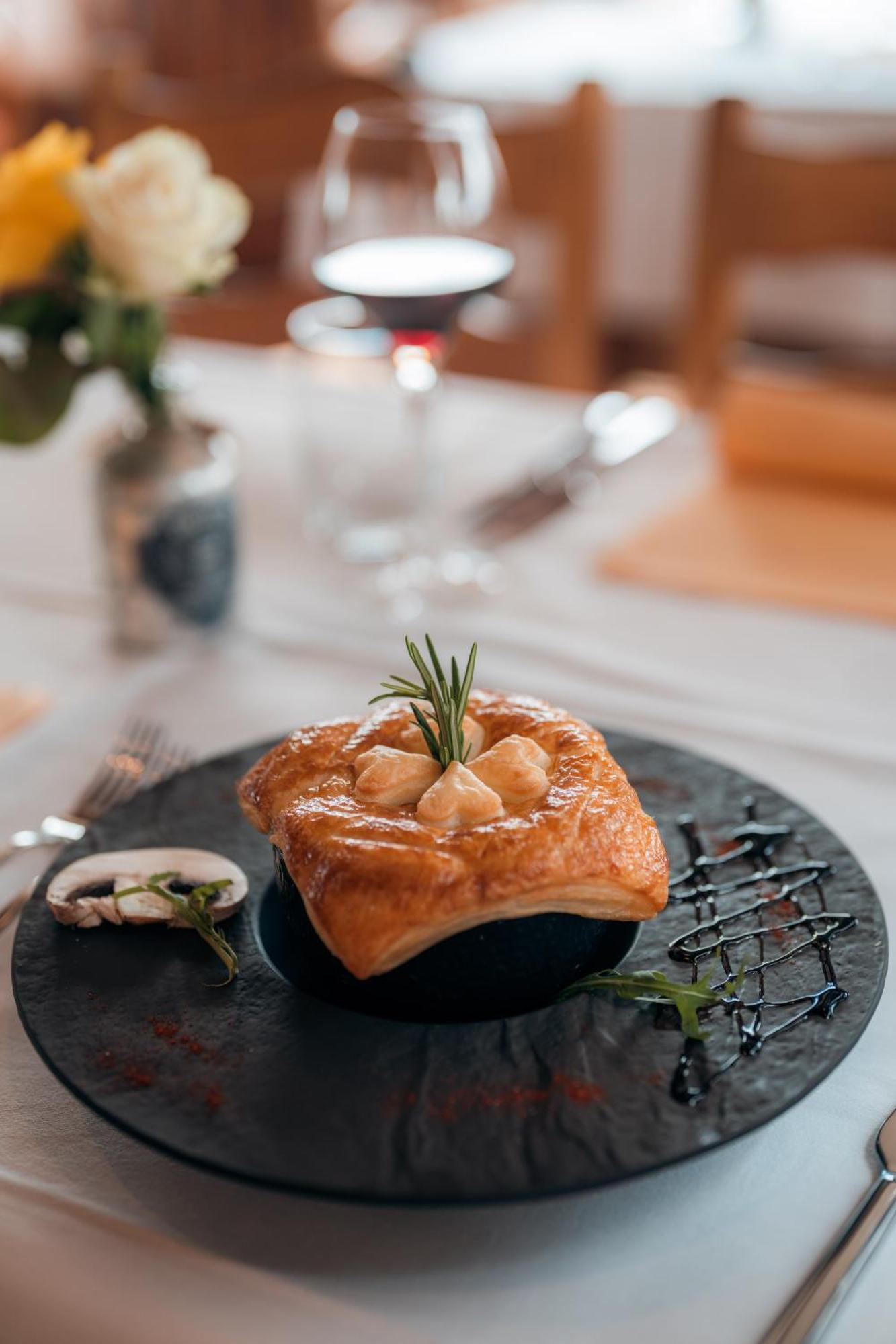 Relais Fleuri 호텔 Chermignon-d'en Bas 외부 사진